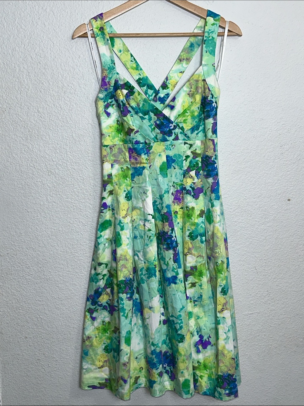Calvin Klein Criss Cross Dress Multicolor Sleeveless Abstract Fit Flare Size 4‎